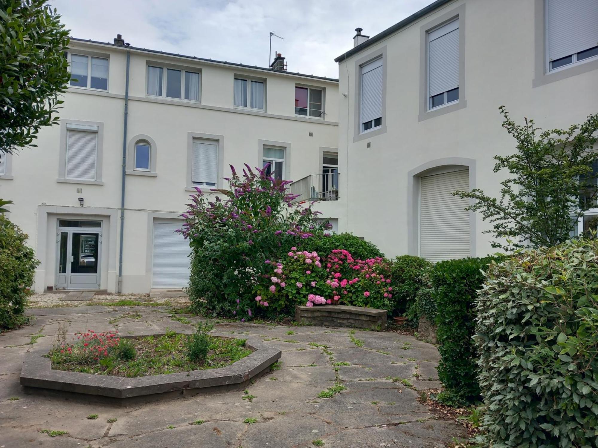 Studio 30 M2 Refait A Neuf Idealement Situe Centre Ville Et Plage Wimereux Luaran gambar